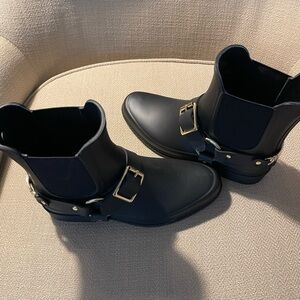 Karl Lagerfeld short boots.